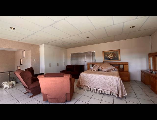 4 BEDROOM HOUSE FOR SALE IN BASSONIA